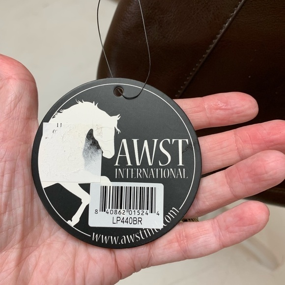 AWST crossbody purse NEW stirrup zipper pulls 6inH x 10in W x 2.5in D - Picture 6 of 10